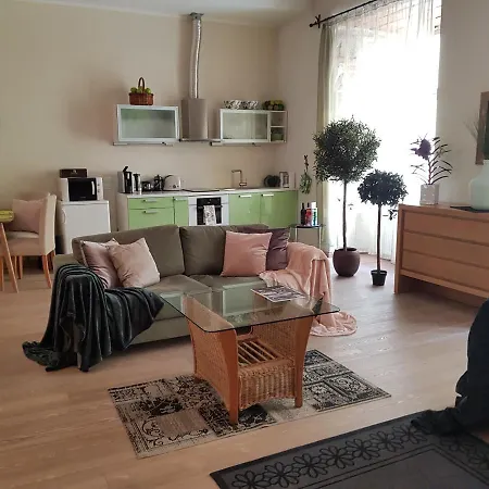 Oldhouse Rataskaevu * تالين